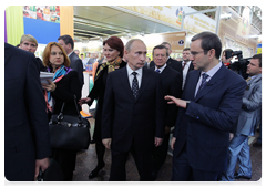 Prime Minister Vladimir Putin at the 12th annual agricultural exhibition Golden Autumn|1 october, 2010|15:17