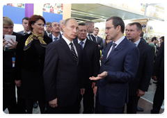 Prime Minister Vladimir Putin at the 12th annual agricultural exhibition Golden Autumn|1 october, 2010|14:59