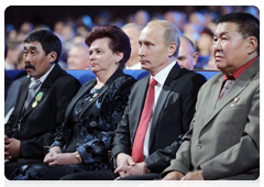 Prime Minister Vladimir Putin at the concert devoted to the Agricultural Worker Day|10 october, 2010|16:12