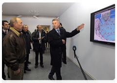 Prime Minister Vladimir Putin commissioning the third start-up complex at the Yukharovskoye gas condensate field|11 october, 2010|16:59