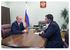 Prime Minister Vladimir Putin meeting with Yamalo-Nenets Autonomous Area Governor Dmitry Kobylkin|11 october, 2010|19:33