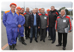 Prime Minister Vladimir Putin inspecting construction of the road between Adler and Krasnaya Polyana|13 october, 2010|18:29