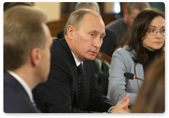 Prime Minister Vladimir Putin meets with the heads of government of the member states of the Customs Union