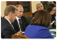 Prime Minister Vladimir Putin meeting with the heads of government of the member states of the Customs Union|15 october, 2010|14:59