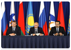 Prime Minister Vladimir Putin, Belarusian Prime Minister Sergei Sidorsky and Kazakh Prime Minister Karim Massimov holding a joint news conference following talks|15 october, 2010|19:35