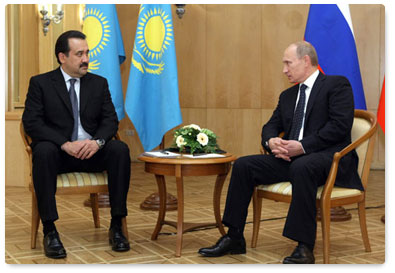 Prime Minister Vladimir Putin meets with Kazakhstan Prime Minister Karim Massimov