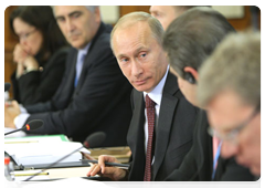 Prime Minister Vladimir Putin during a meeting of the Foreign Investment Advisory Council|18 october, 2010|14:25