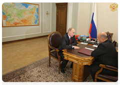 Prime Minister Vladimir Putin during a meeting with head of the Federal Taxation Service Mikhail Mishustin|18 october, 2010|20:38