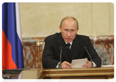 Prime Minister Vladimir Putin chairing a meeting of the Government of the Russian Federation|21 october, 2010|17:03