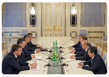 Prime Minister Vladimir Putin meeting with Ukrainian President Viktor Yanukovych|27 october, 2010|16:30