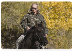 Vladimir Putin’s nature reserve trips|29 october, 2010|22:56