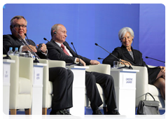 Председатель Правительства Российской Федерации В.В.Путин принял участие во втором инвестиционном форуме «Россия зовет!»|5 октября, 2010|15:43