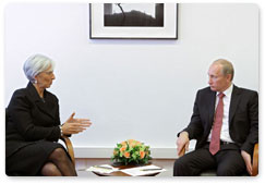 Vladimir Putin meets with French Minister of Economy, Industry and Employment Christine Lagarde at the Russia Calling investment forum