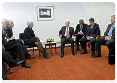 Vladimir Putin meeting with  French Minister of Economy, Industry and Employment Christine Lagarde during the Russia Calling investment forum|5 october, 2010|16:39