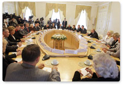 Prime Minister Vladimir Putin addresses a meeting of executives of the St Petersburg and Leningrad Region Federation of Trade Unions