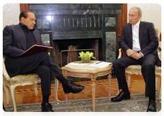Prime Minister Vladimir Putin at a meeting with Prime Minister of Italy Silvio Berlusconi|9 october, 2010|16:04