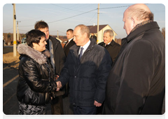 Prime Minister Vladimir Putin meeting with residents of the village of Verkhnyaya Vereya|1 november, 2010|18:11