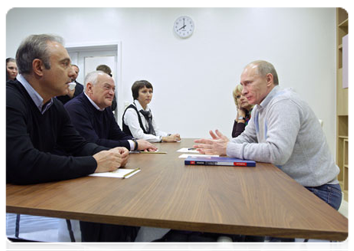Prime Minister Vladimir Putin at a meeting with the director and senior staff of the Federal Research and Clinical Centre for Paediatric Haematology, Oncology and Immunology|11 november, 2010|16:09