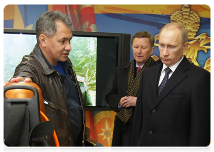 Prime Minister Vladimir Putin visiting the Civil Defence Academy at the Emergencies Ministry where he examined firefighting equipment|12 november, 2010|17:29