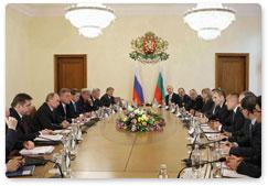 Prime Minister Vladimir Putin, on a working visit to Bulgaria, holds talks with Bulgarian Prime Minister Boyko Borissov in an extended format