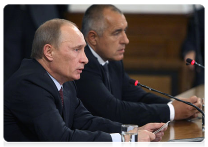 Prime Minister Vladimir Putin and Bulgarian Prime Minister Boyko Borissov during a media conference|13 november, 2010|19:59
