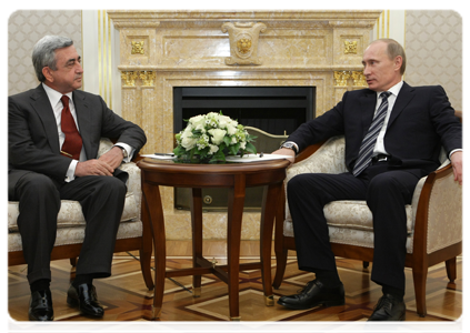 Prime Minister Vladimir Putin at a meeting with Armenian President Serzh Sargsyan|17 november, 2010|19:22