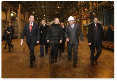 Prime Minister Vladimir Putin visits the VSMPO-AVISMA Corporation in the Sverdlovsk Region