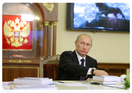 Prime Minister Vladimir Putin during a limited attendance meeting of the EurAsEC Interstate Council|19 november, 2010|16:38