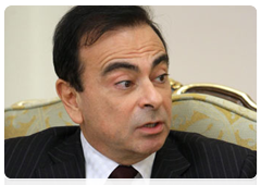 Renault-Nissan alliance CEO Carlos Ghosn meeting with Russian Prime Minister Vladimir Putin|2 november, 2010|16:17