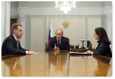 Prime Minister Vladimir Putin chairs a meeting on helping Russian delegations work more effectively in intergovernmental commissions