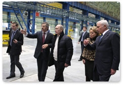 Prime Minister Vladimir Putin participates in the opening ceremony of Interkos-IV Steel and Service Centre that is part of Magnitogorsk Iron & Steel Works Group