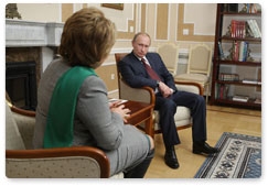 Prime Minister Vladimir Putin holds regular meeting with St Petersburg Governor Valentina Matvienko