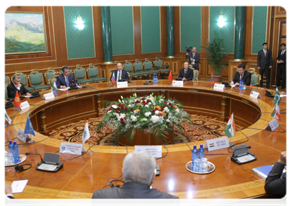 Prime Minister Vladimir Putin at a ceremonial meeting between Shanghai Cooperation Organisation heads of government and President of Tajikistan Emomali Rahmon|25 november, 2010|08:59