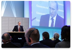 Prime Minister Vladimir Putin, on a working visit to the Federal Republic of Germany, takes part in the 4th annual economic forum of CEOs and top managers of leading German companies