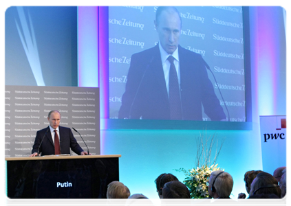 Prime Minister Vladimir Putin at the 4th annual economic forum of CEOs and top managers of leading German companies during a working visit to the Federal Republic of Germany|26 november, 2010|15:37