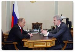 Prime Minister Vladimir Putin meets with Minister of Education and Science Andrei Fursenko