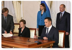 A series of documents have been signed in the presence of Prime Minister Vladimir Putin and Finnish Prime Minister Mari Kiviniemi