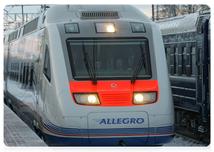 The Allegro high-speed express train made its first trip today from Helsinki to St Petersburg|12 december, 2010|19:16