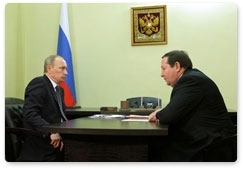 Председатель Правительства России В.В.Путин провёл рабочую встречу с губернатором Архангельской области И.Ф.Михальчуком