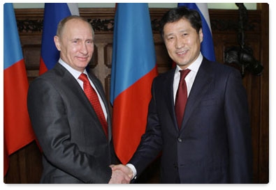 Prime Minister Vladimir Putin holds talks with his Mongolian counterpart Sükhbaataryn Batbold