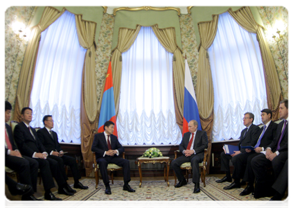 Vladimir Putin at a meeting with Mongolian Prime Minister Sükhbaataryn Batbold|14 december, 2010|16:23