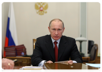 Prime Minister Vladimir Putin at a meeting on Izhavto plant development|17 december, 2010|16:05