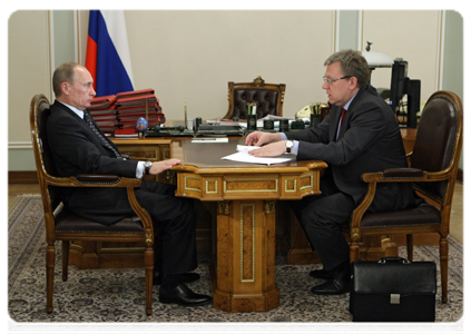 Prime Minister Vladimir Putin during a meeting with Deputy Prime Minister and Finance Minister Alexei Kudrin|18 december, 2010|12:30