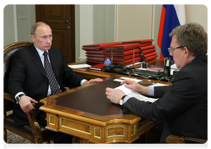 Prime Minister Vladimir Putin during a meeting with Deputy Prime Minister and Finance Minister Alexei Kudrin|18 december, 2010|12:30