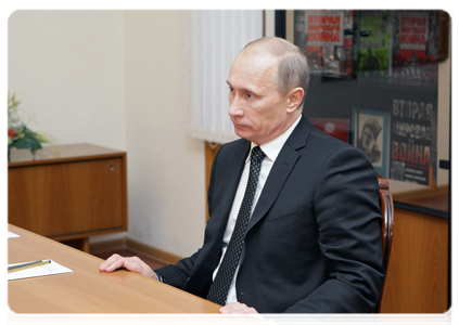 Prime Minister Vladimir Putin meets with Zurab Nogaideli, leader of the Movement for a Fair Georgia|21 december, 2010|17:04