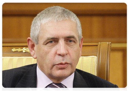 Deputy Minister of Finance Sergei Shatalov during the government meeting|21 december, 2010|20:44