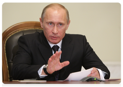 Prime Minister Vladimir Putin holding a video conference with officials at the Sayano-Shushenskaya hydroelectric power station to celebrate the restoration of power unit No. 3 after a recent accident|22 december, 2010|16:30