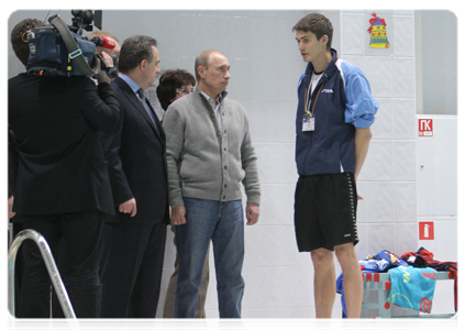 Prime Minister Vladimir Putin visiting the Moskovsky sports and fitness centre in St Petersburg|22 december, 2010|19:48