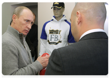 Prime Minister Vladimir Putin visiting the Moskovsky sports and fitness centre in St Petersburg|22 december, 2010|19:48