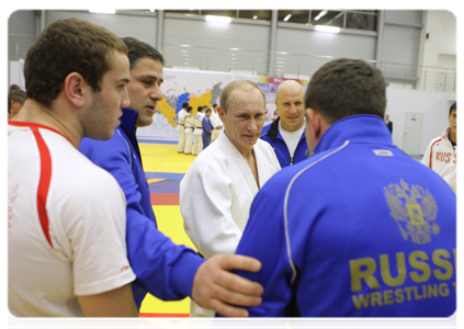 Prime Minister Putin talking with the Russian wrestling team after their training session|22 december, 2010|22:39